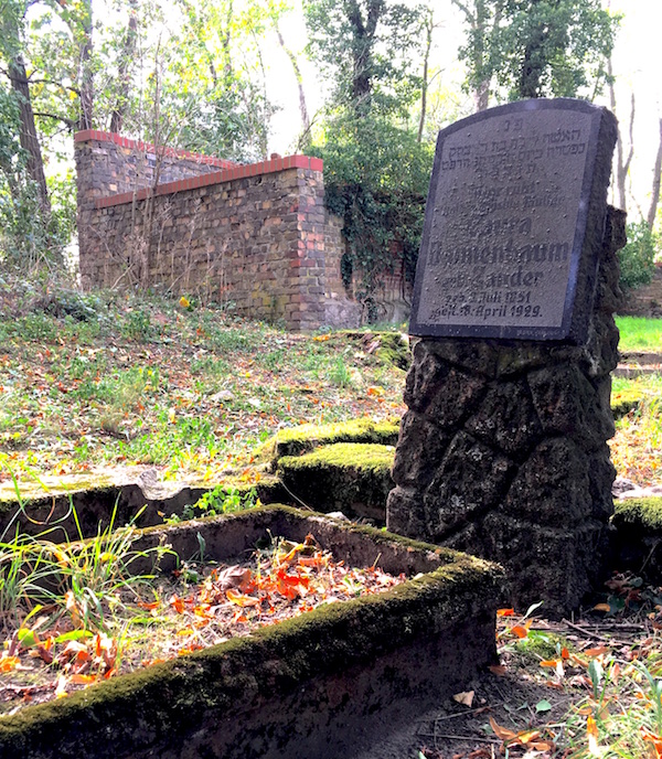 Müncheberg Jewish Cemetery